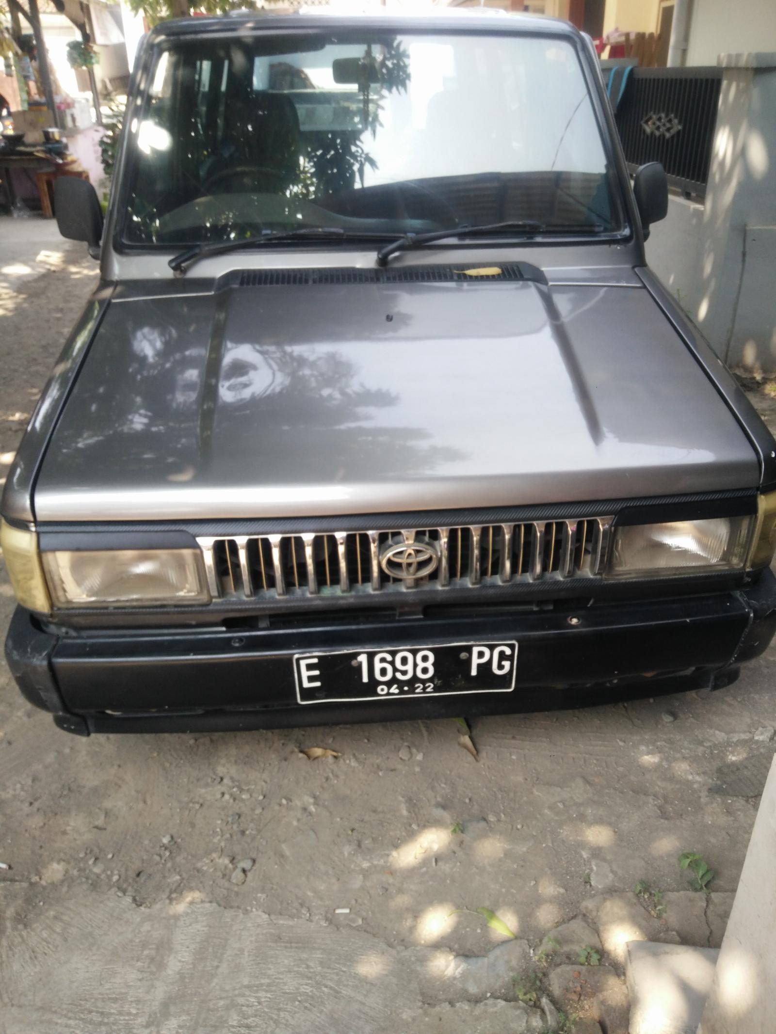 Jual Mobil Bekas Toyota Kijang SSX 1995 Dengan Harga Murah 4057186