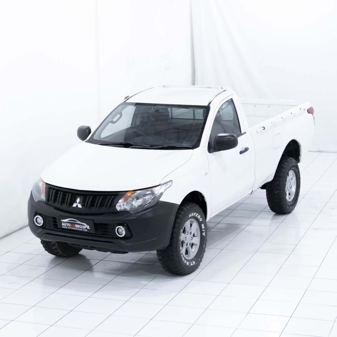 MITSUBISHI STRADA TRITON WHITE SOLID TYPE HDX SINGLE CABIN 2 5