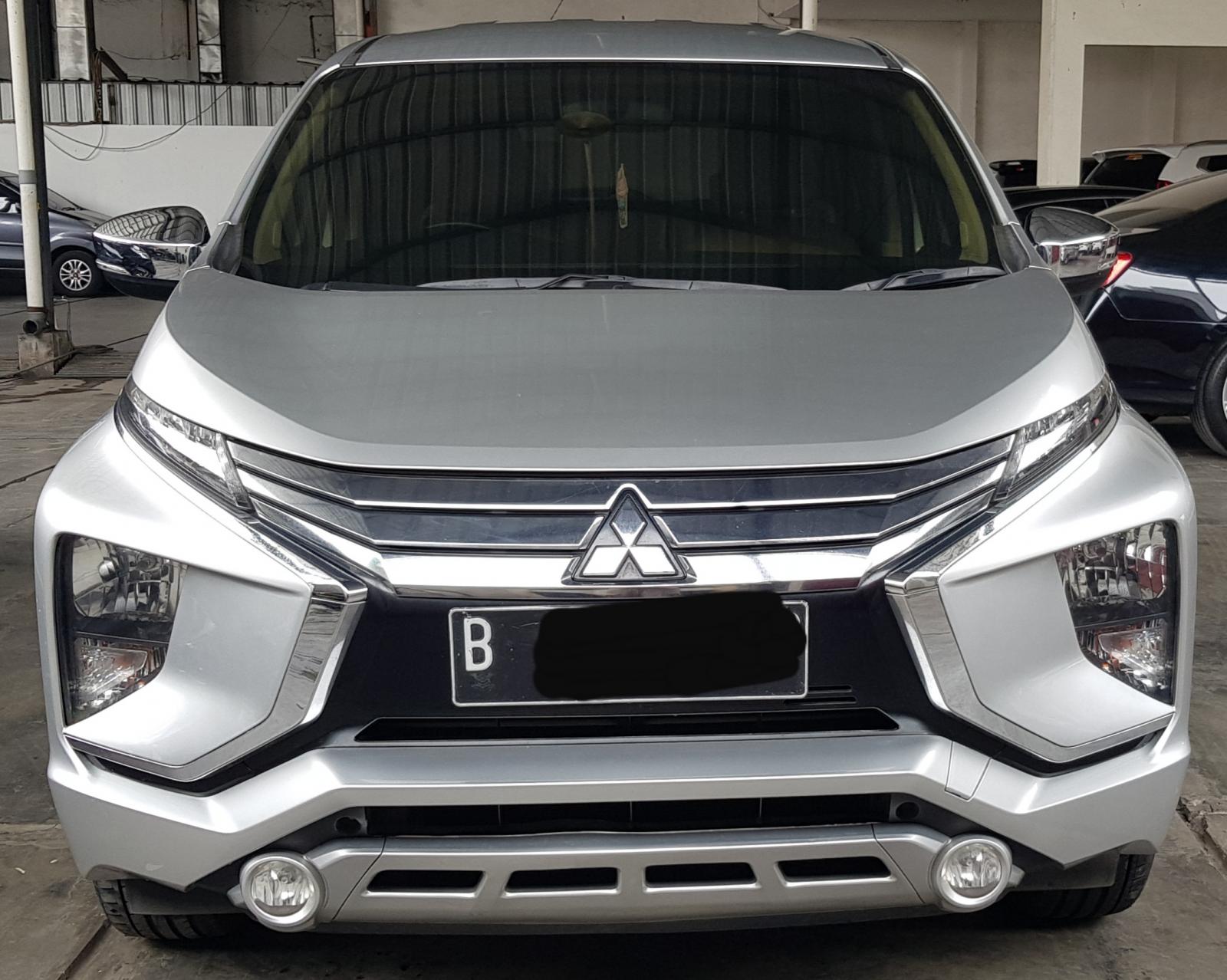 Mitsubishi Xpander Ultimate A T Matic 2018 Silver Siap Pakai