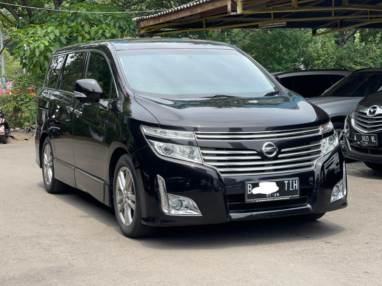 NISSAN ELGRAND HWS AT HITAM 2013 BANTING HARGA SAMPAI PULUHAN JUTA