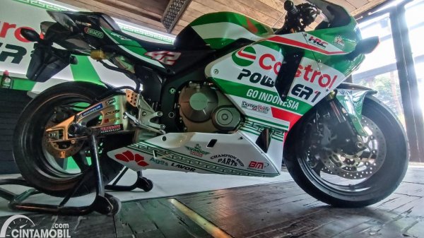 Lcr Honda Castrol Rilis Livery Khusus Batik Lombok Di Motogp Mandalika