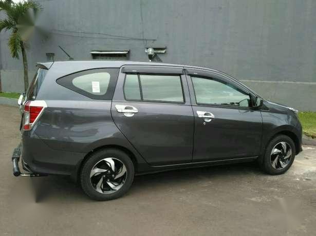 Daihatsu sigra 2016 tipe M velg cantik mobilio Rs full aksesoris 1351797