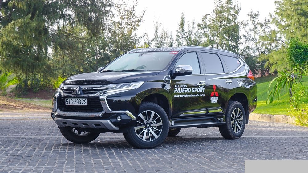 Top 15 mobil  SUV terbaik  dan termurah tahun 2019  di  Indonesia 