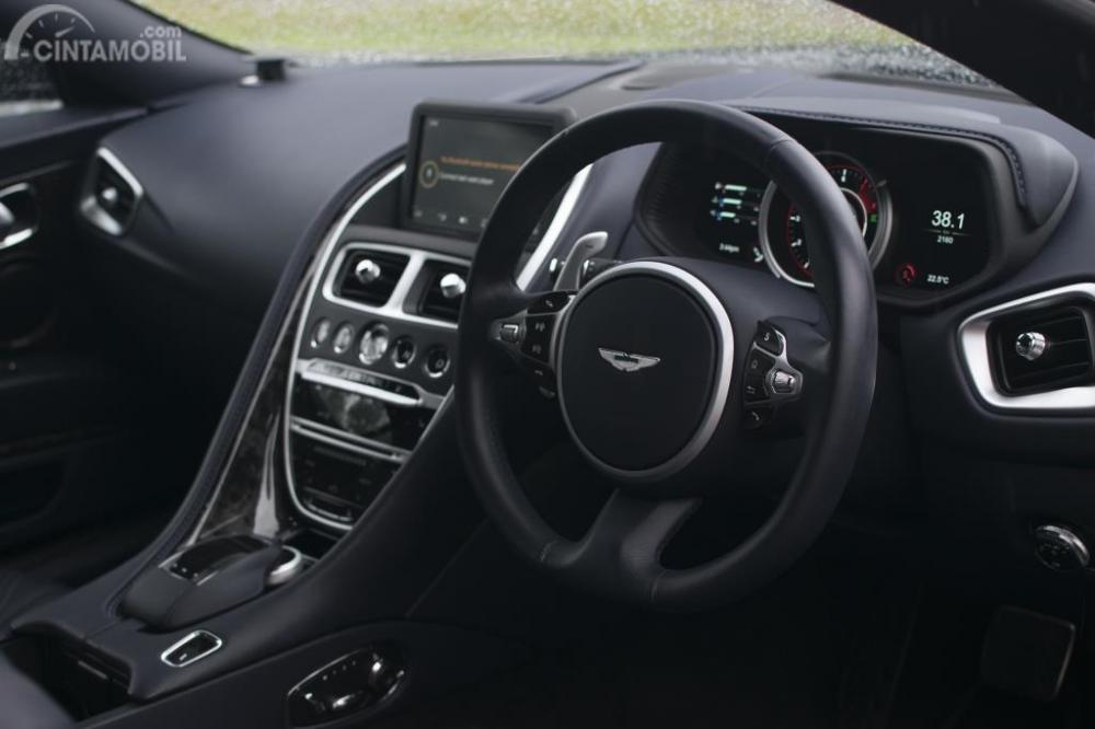  Mobil  Sport  Aston  Martin  DB11