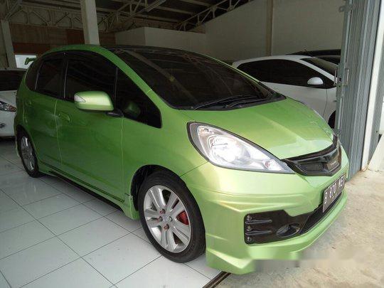 Download Gambar Mobil  Jazz  Warna  Hijau  Metalik RIchi Mobil 