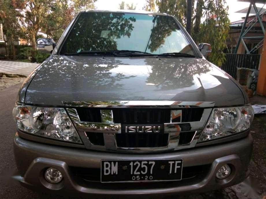 Isuzu Panther (LS) 2015 kondisi terawat 3271898