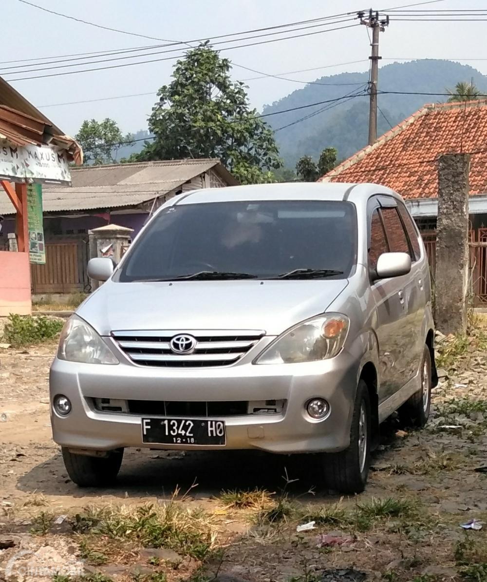 Review Toyota Avanza 13 S VVT I 2004