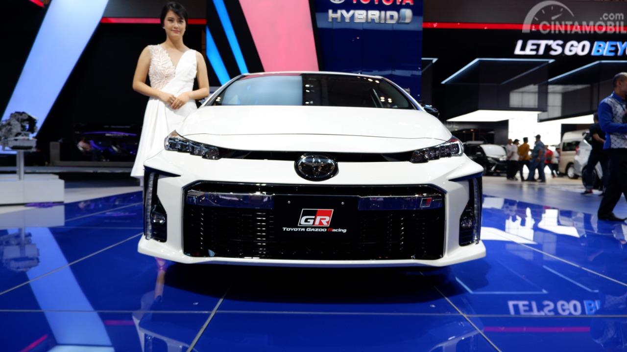 Review Toyota Prius Phv Gr Sport 2019
