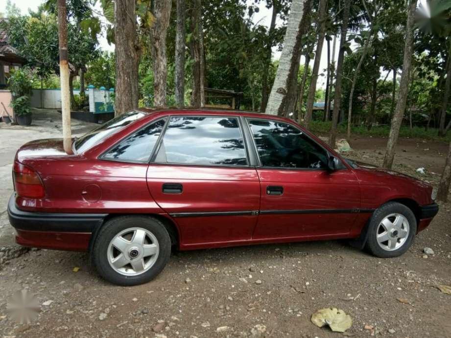 Jual mobil Opel Optima  1995 bekas DIY Yogyakarta 4123085