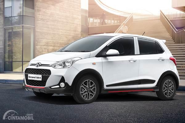  Hyundai  i10 X Pilihan Mobil  Kecil  Ringkas dan Stylish 