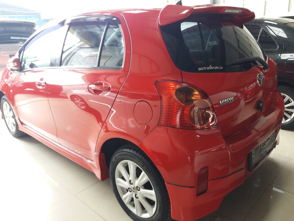 Jual Mobil Toyota Yaris E Bekas Jawa Barat