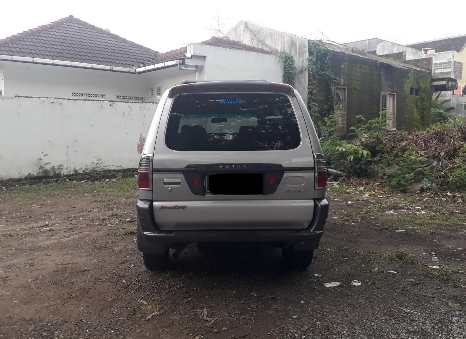 Jual mobil  bekas  Isuzu  Panther LS Adventure Turbo 2008 