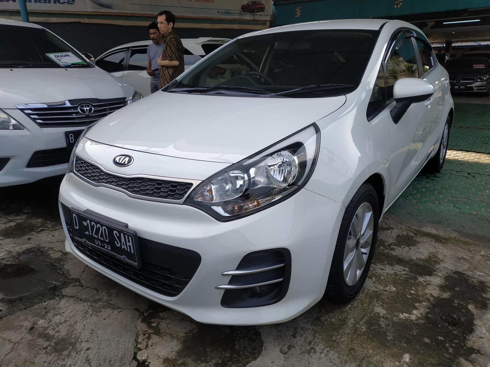 Dijual Mobil Kia Rio 1.4 MT 2017 Bekas Terbaik, DKI Jakarta 4401783