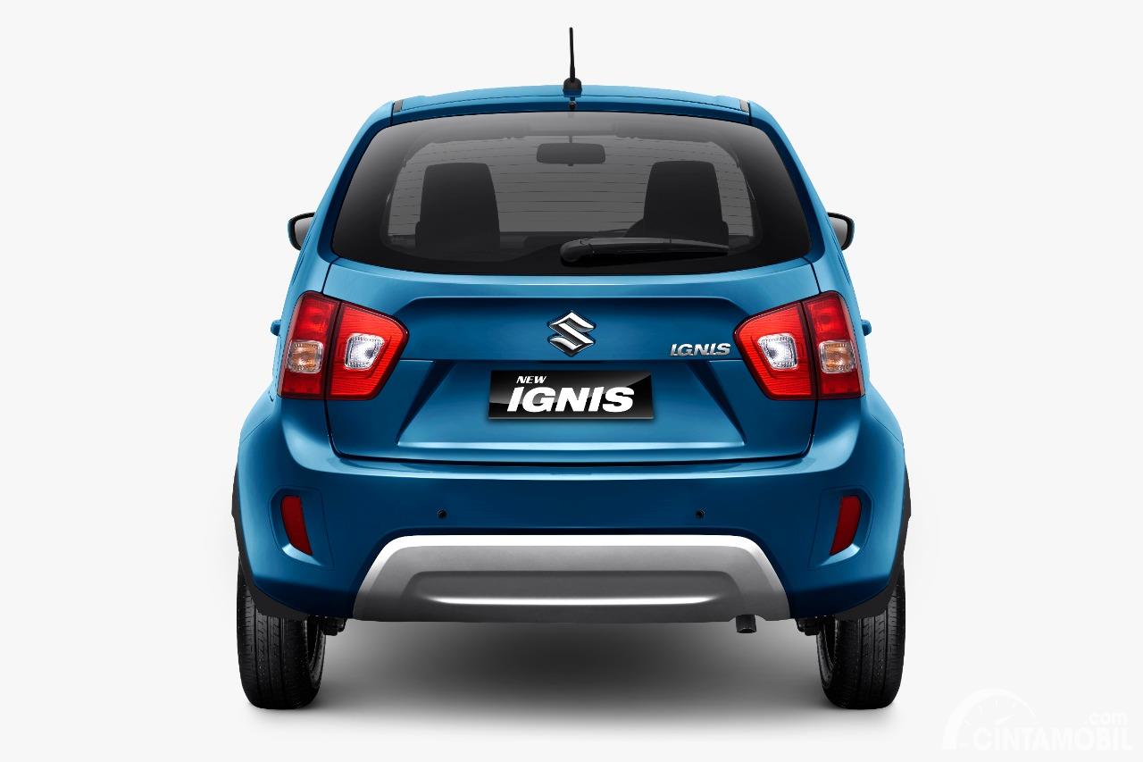 Gambar menunjukkan tampilan belakang Suzuki Ignis GL 2020