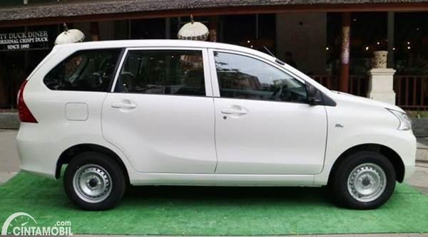 Ini Perbedaan Toyota Avanza Transmover Dengan Avanza Tipe Lain