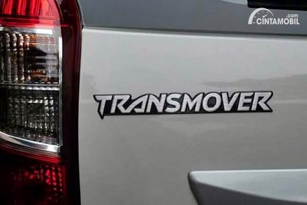 Ini Perbedaan Toyota Avanza Transmover Dengan Avanza Tipe Lain