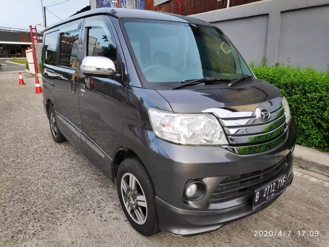 Jual Mobil  Bekas  Daihatsu Luxio  X 2022 di DKI Jakarta  4430753