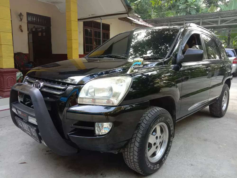 DIY Yogyakarta jual mobil Kia Sportage EX 2005 dengan 