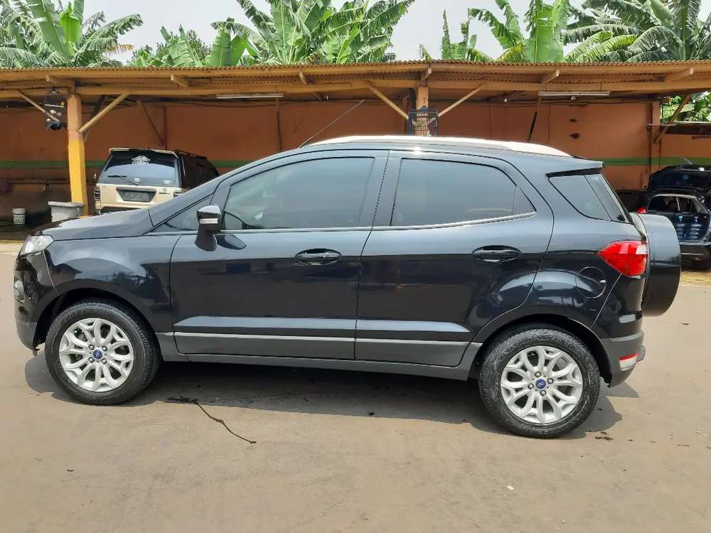 Jual mobil bekas  murah Ford  EcoSport  Titanium 2022 di DKI 