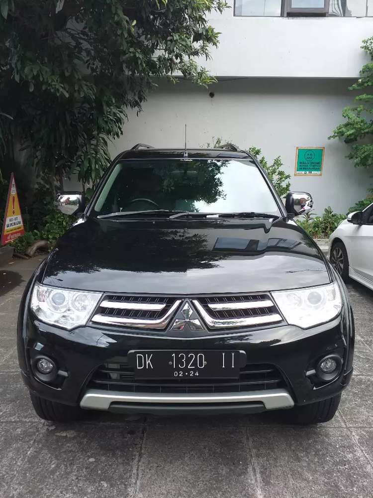 Jual mobil bekas  murah Mitsubishi Pajero  Sport Exceed 2014 