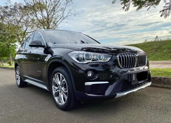  Jual  Mobil BMW  X1  sDrive18i xLine 2022 di Tangerang 4460595