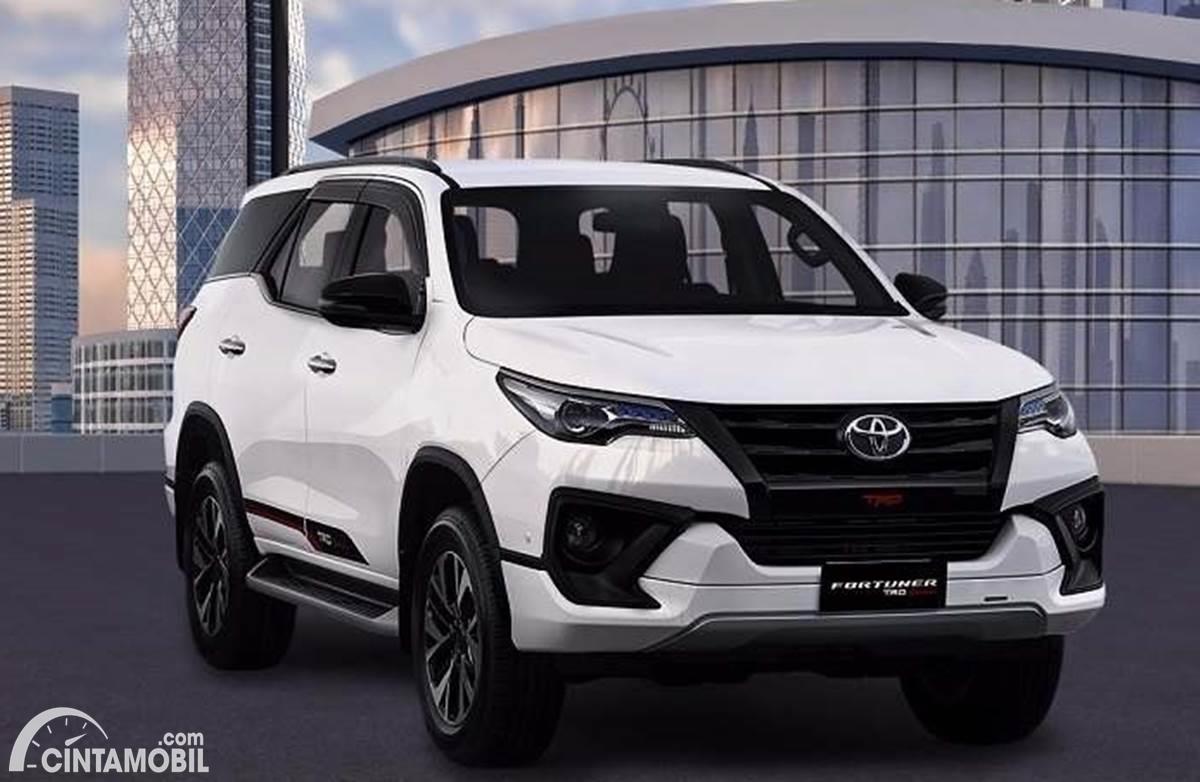 Pilihan 7  Seater  SUV Indonesia Terbaik  dari Termurah 