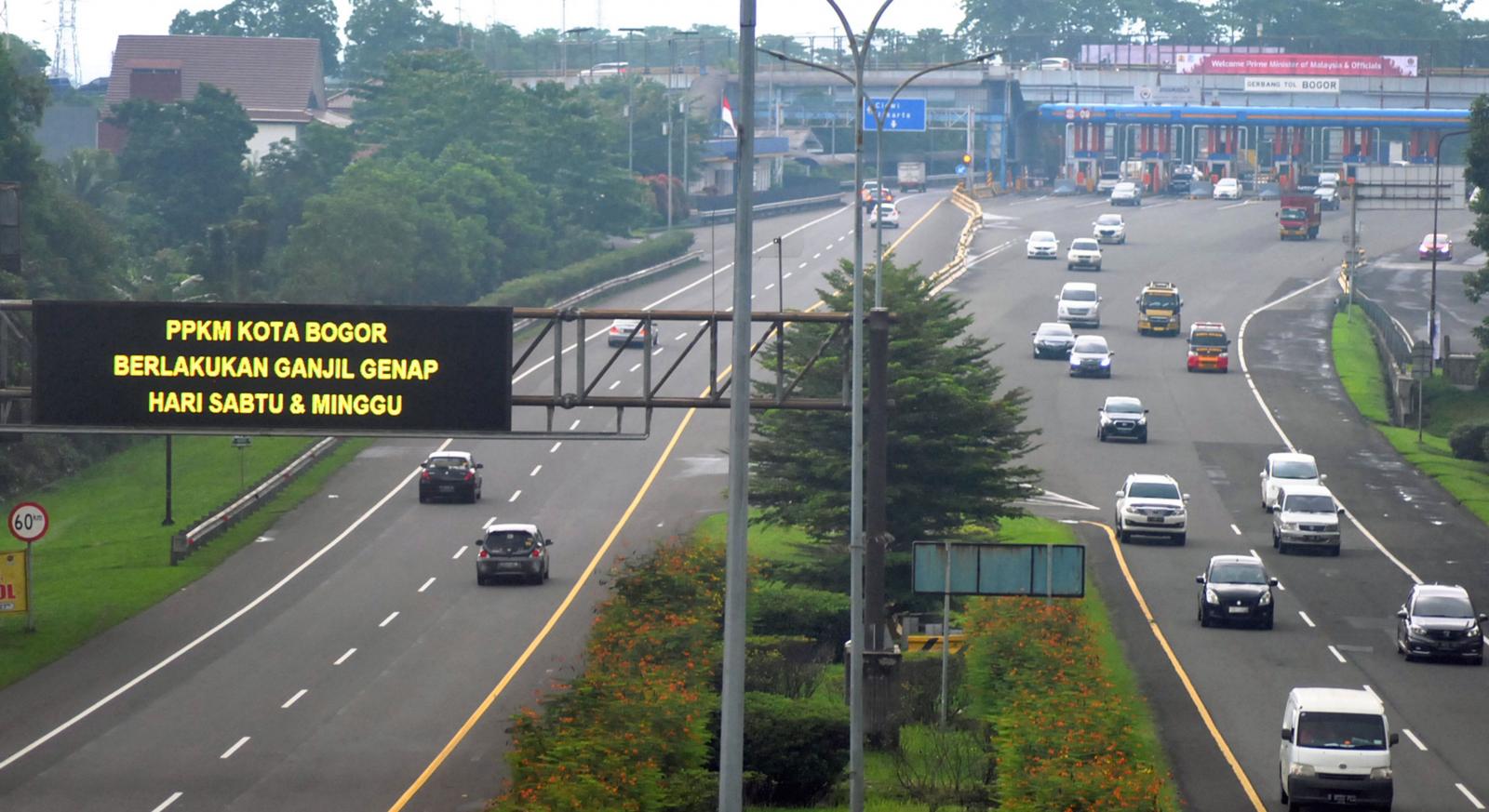 Hati-Hati, Ada Perbaikan Jalan Tol Jagorawi KM 18+