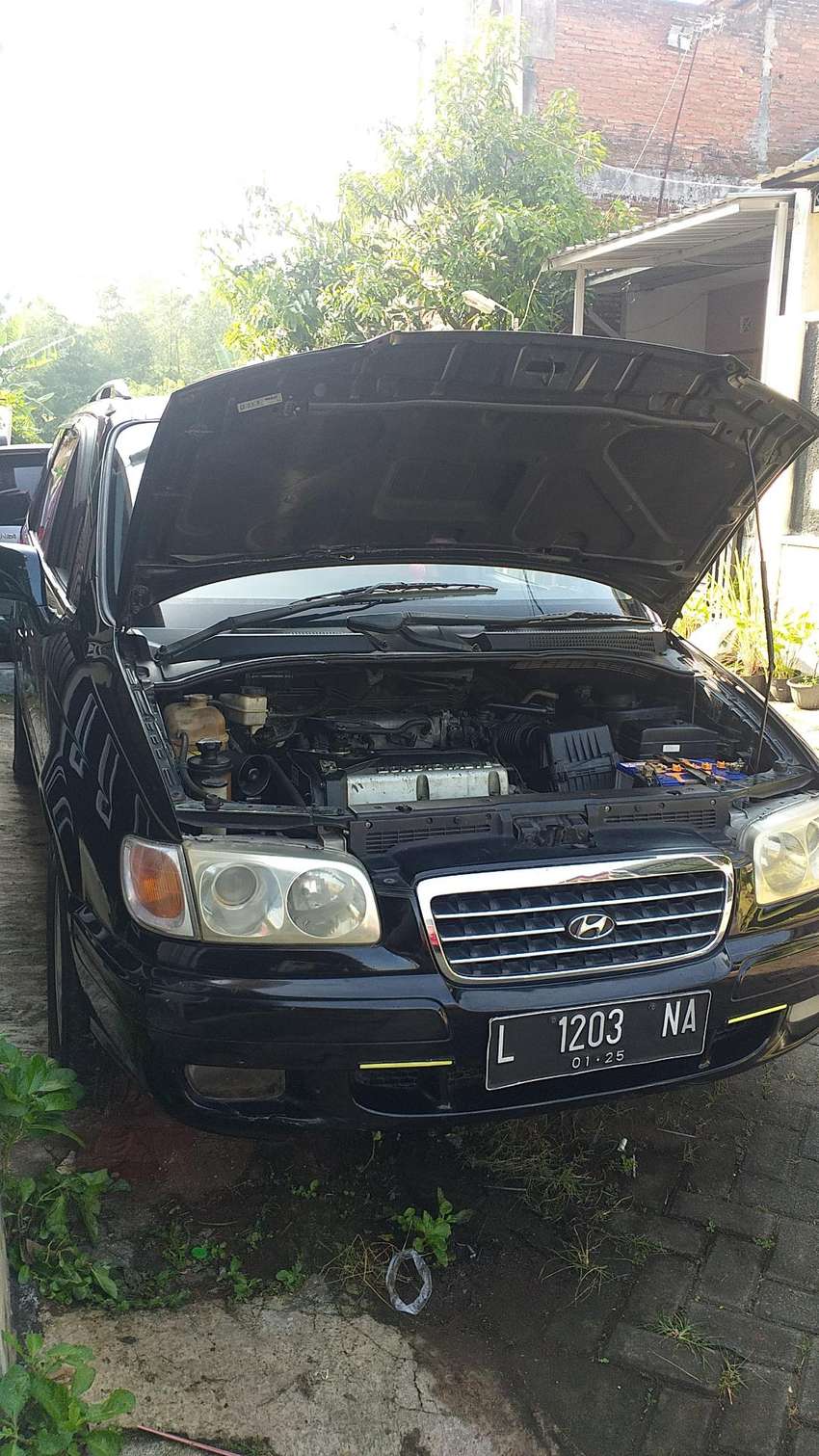 Jual mobil bekas murah Hyundai Trajet 2003 di Jawa Timur 4503112