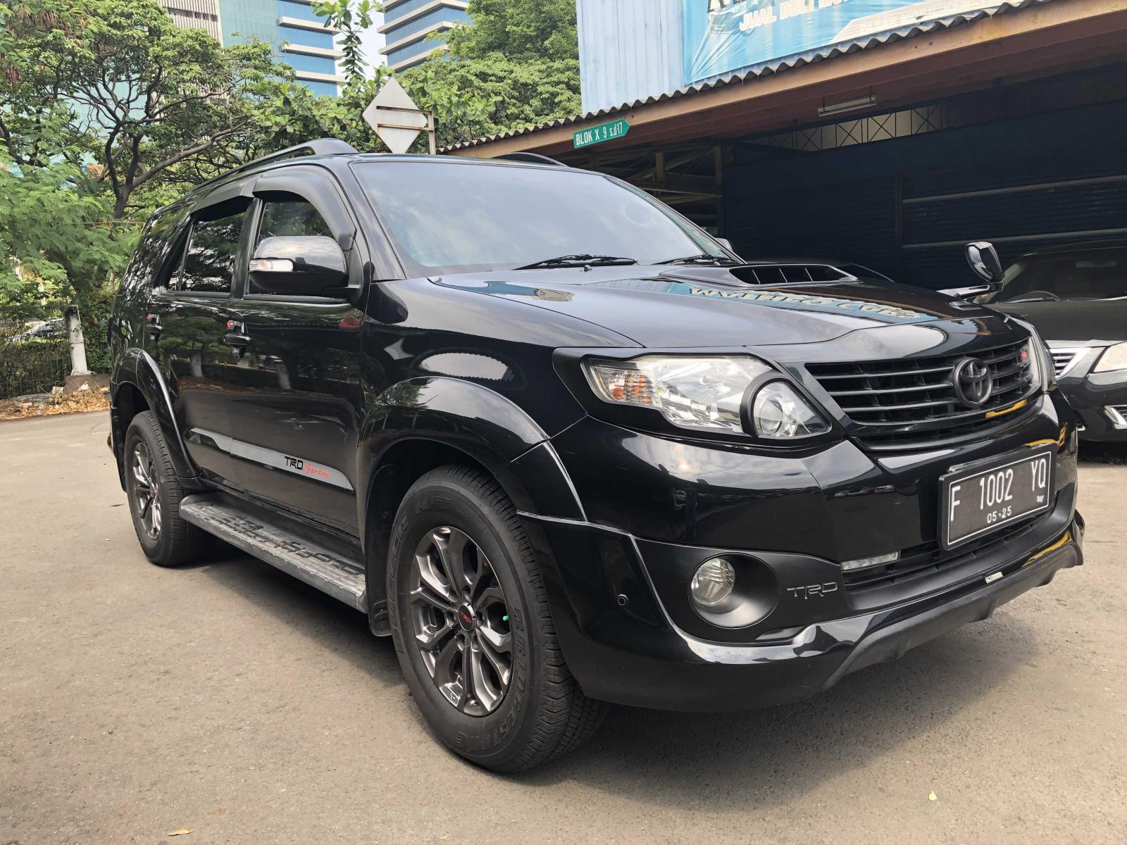 Toyota Fortuner  G TRD  at Hitam  2014 4506008