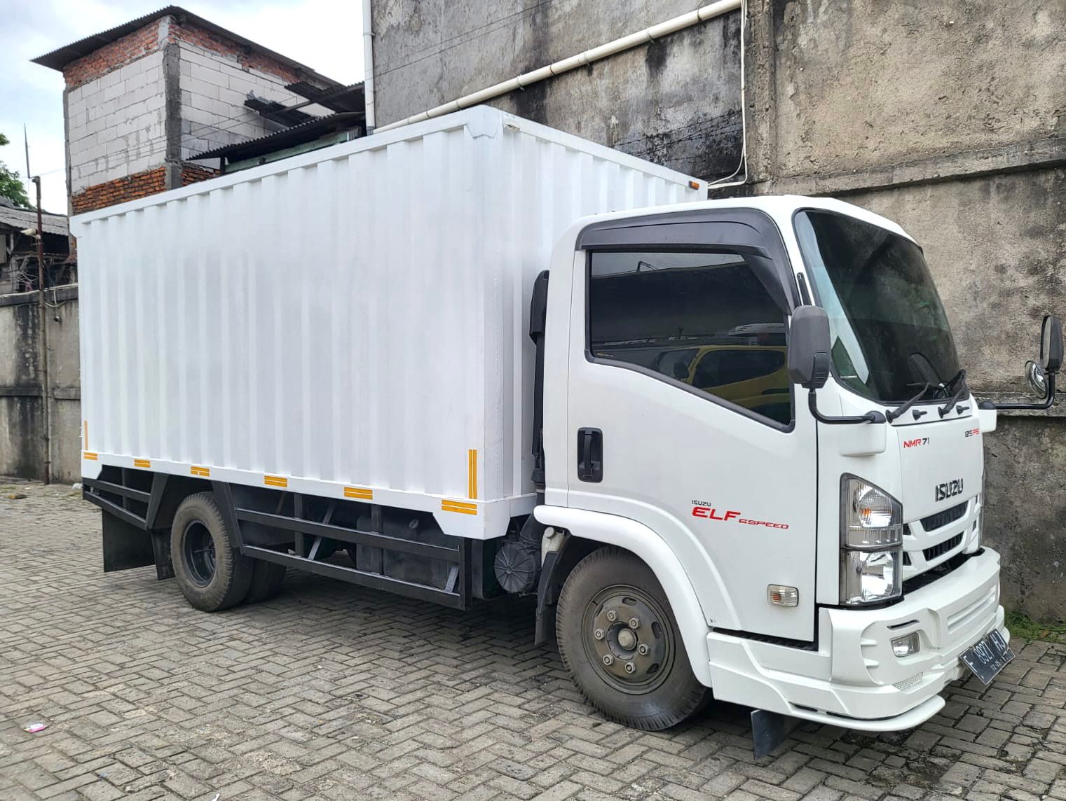 Mulus Ac Banbaru Murah Cdd Isuzu Elf Ps Nmr Box Besi Nmr