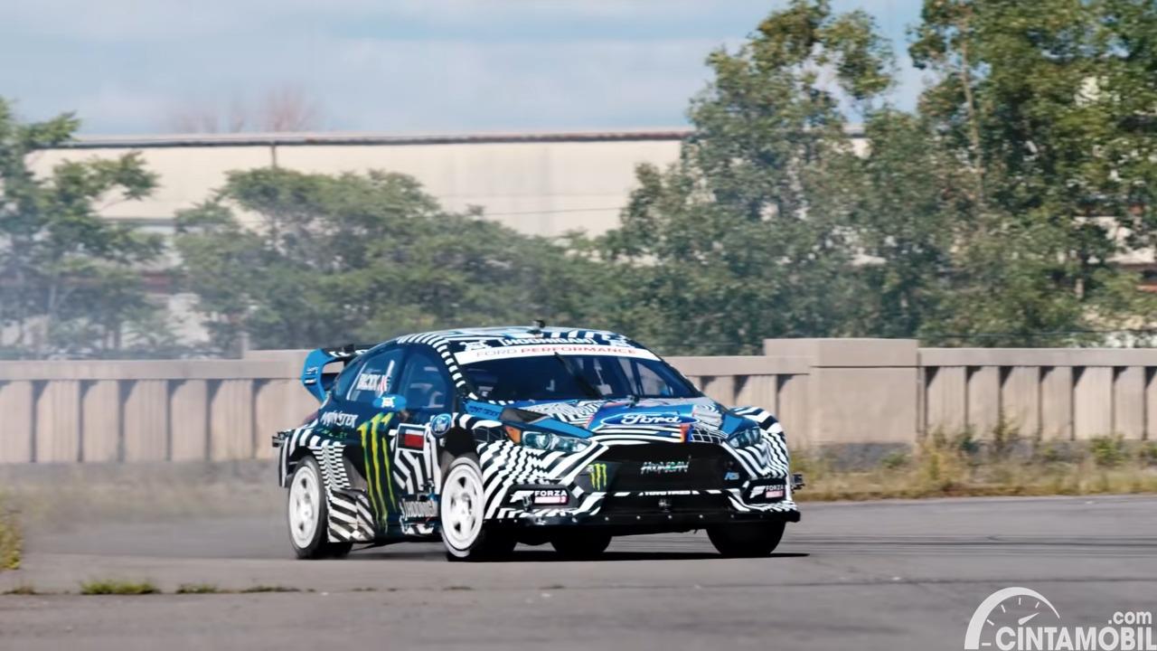 РљРµРЅ Р±Р»РѕРє Gymkhana 10