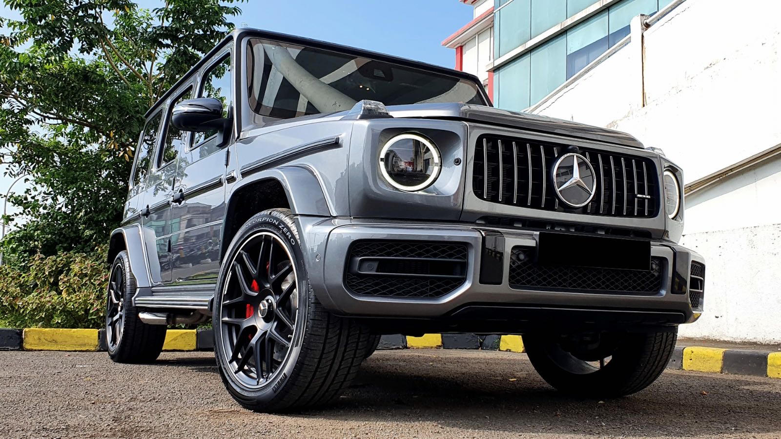 New Mercedes Benz Jeep G63 AMG AT 2023 Grey 4712288