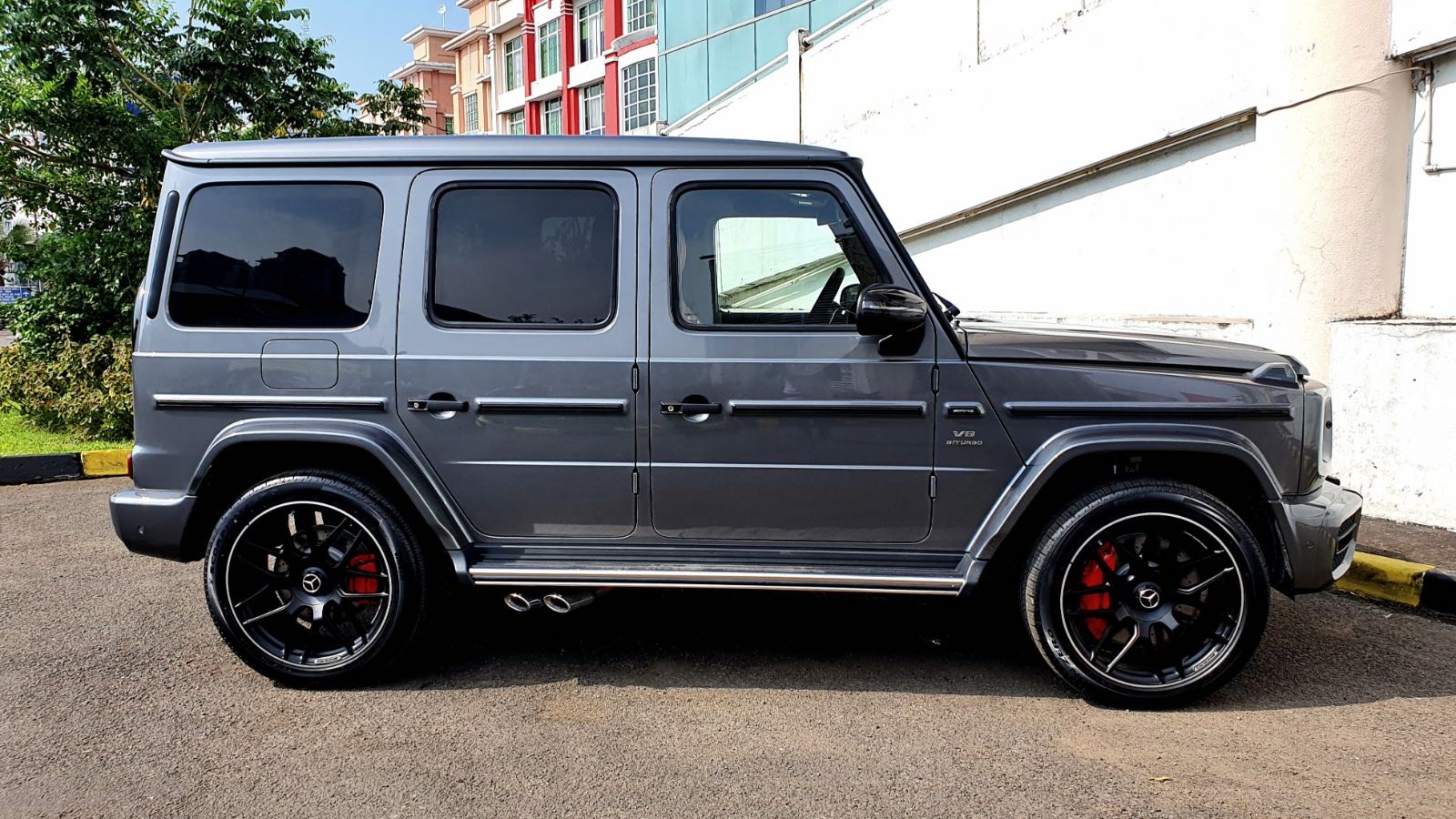 New Mercedes Benz Jeep G63 AMG AT 2023 Grey 4712288