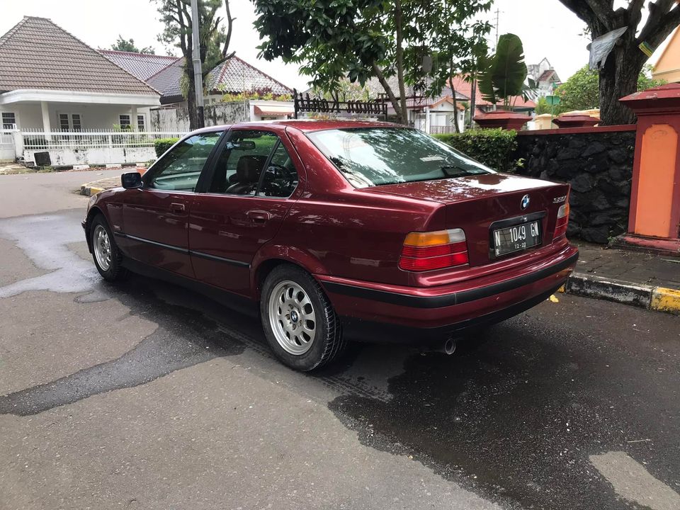 Dijual Bmw E36 320i M50 Matic Th 1994 Merah Maron 4724903 3009