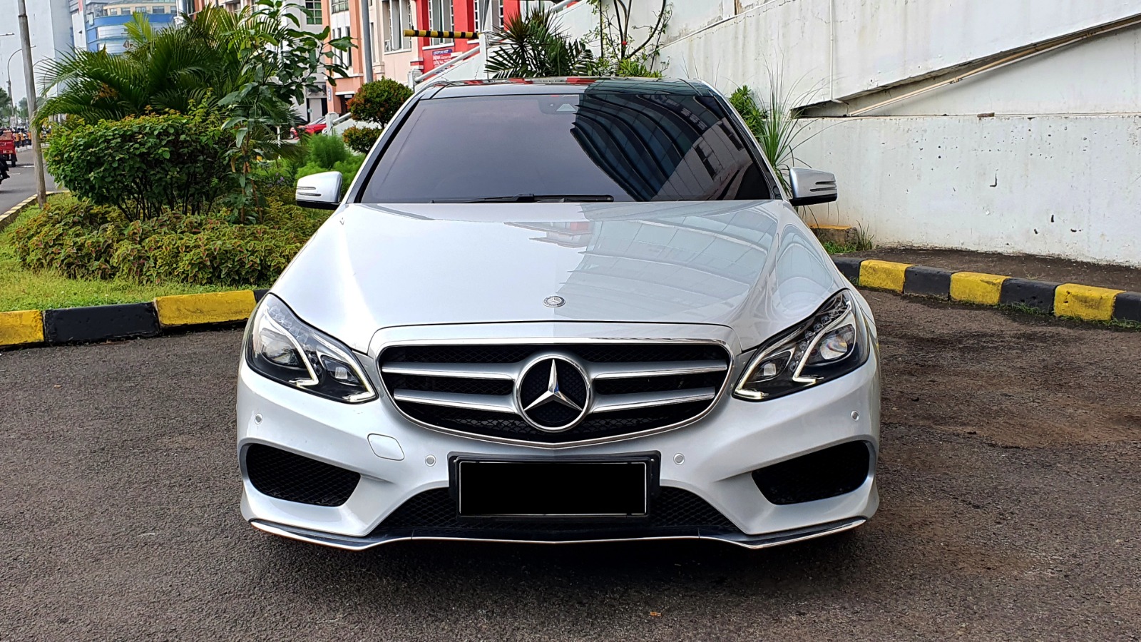 18rb Mls Mercedes-Benz E-Class E 400 2015 E400 Amg Silver Siap ... 4727263