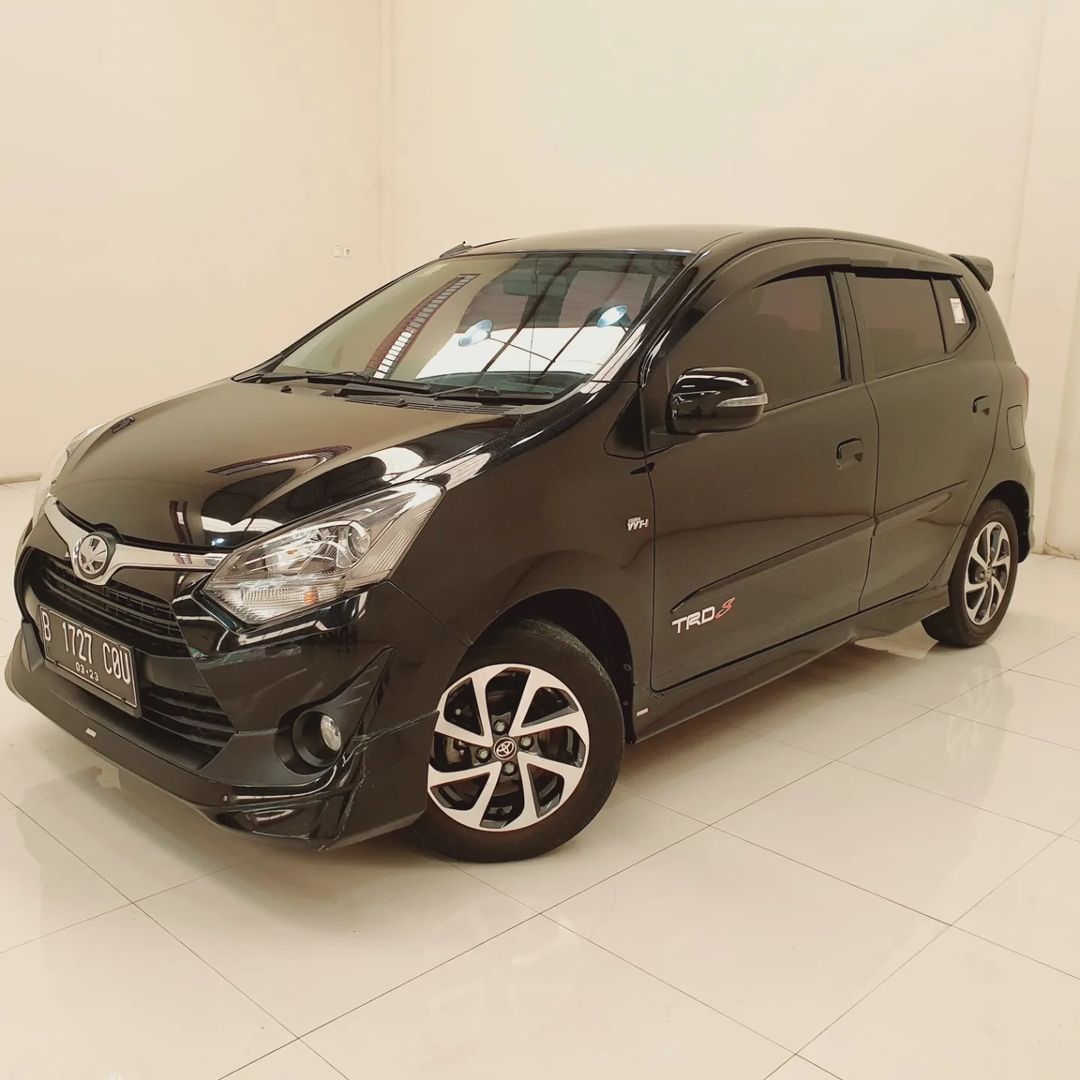 Toyota Agya L Trd A T Hitam