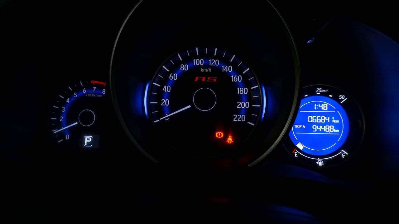 Honda Jazz RS 2017 - Promo DP dan Angsuran Murah