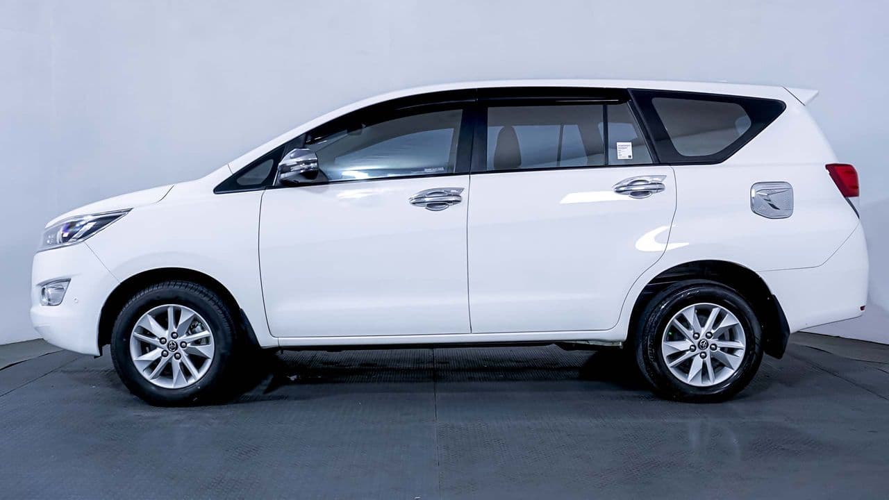 Toyota Kijang Innova 2.4V 2019 - Promo DP & Angsuran Murah