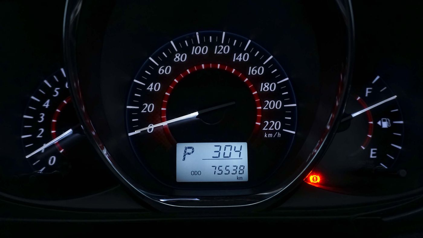 Jual Toyota Yaris S TRD Sportivo AT 2015 Hitam
