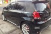 Chevrolet Aveo LT 1.5 AT 2004 Hitam 5