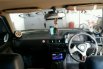 Ford laser ghia 87 2