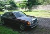 Mobil mercy apa adanya, seri 300E th.88, 3000 CC 3