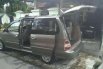 Kia Carnival Diesel SOLAR Full Original Istimewa th 2000 AT 8