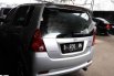 Daihatsu YRV Deluxe 2004 Hatchback 4