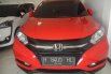 Honda HR-V 1.5 NA Merah 2015 1