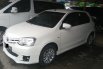 Toyota Etios Manual Putih 2013  2