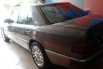 Mercedes-Benz 230E MT Tahun 1992 Manual 5