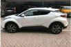 Toyota C-HR 2018 SUV 1