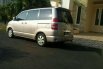 Toyota Noah 2004 3