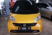 Smart fortwo 2013 Kuning 1